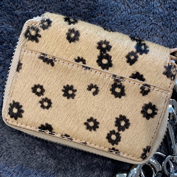 KARA NYC Biker wallet with XL chain - Picture 4 of 12